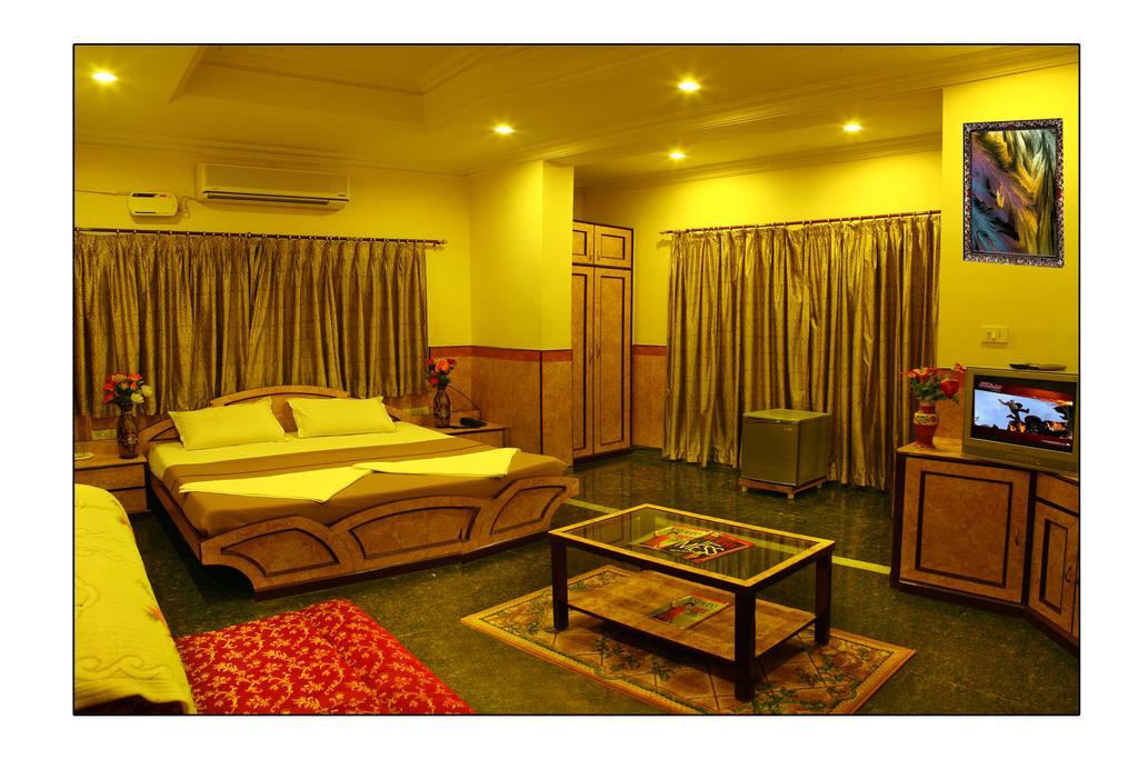Hotel Suriya International Čennai Exteriér fotografie