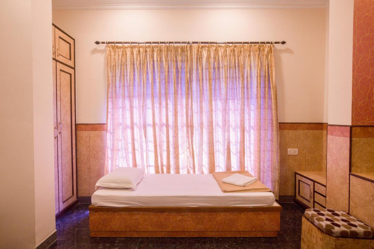 Hotel Suriya International Čennai Exteriér fotografie